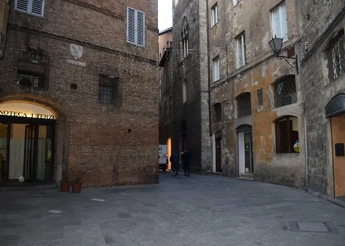 Centro, Civetta *